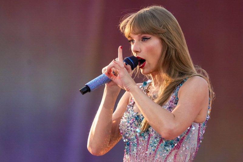 Taylor Swift — June 30 -  Cincinnati, Ohio — photo 10
