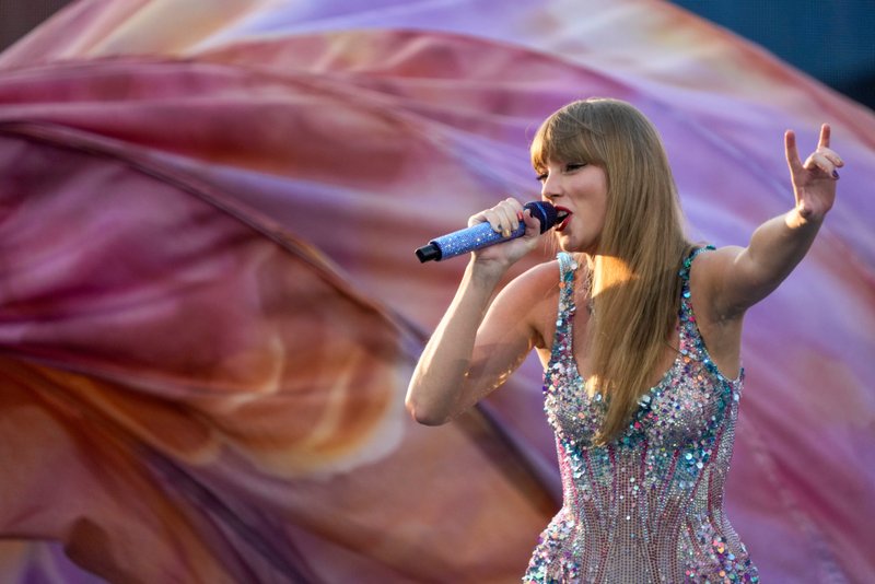 Taylor Swift — June 30 -  Cincinnati, Ohio — photo 20
