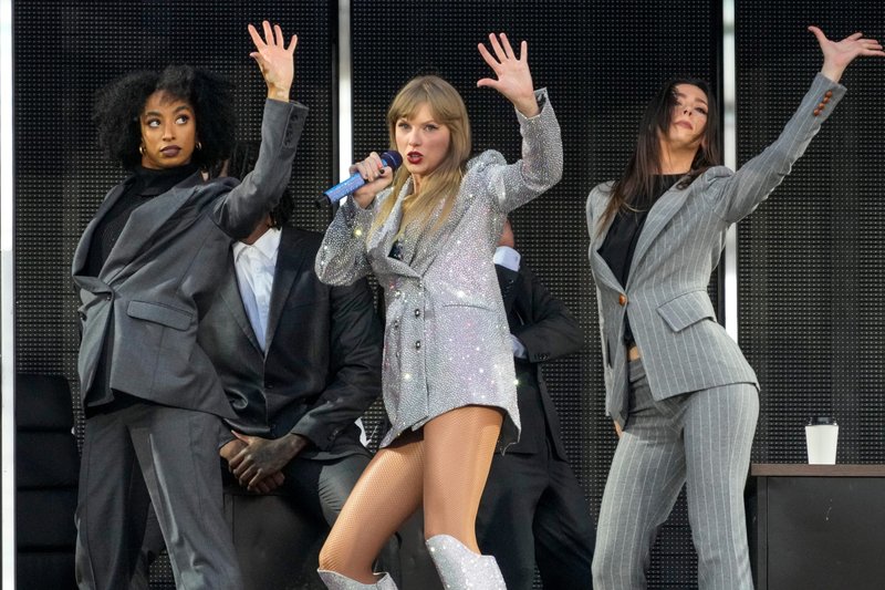 Taylor Swift — June 30 -  Cincinnati, Ohio — photo 40