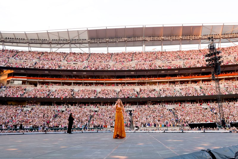 Taylor Swift — June 30 -  Cincinnati, Ohio — photo 60