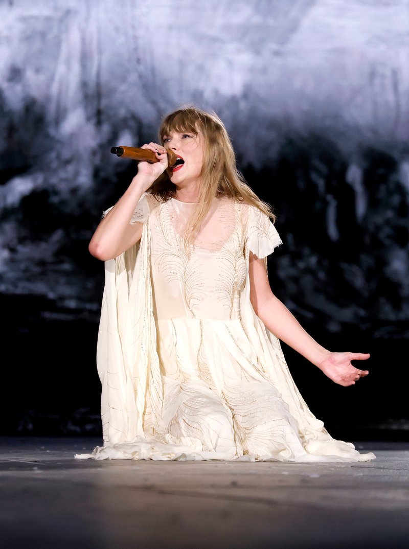 Taylor Swift — June 30 -  Cincinnati, Ohio — photo 73