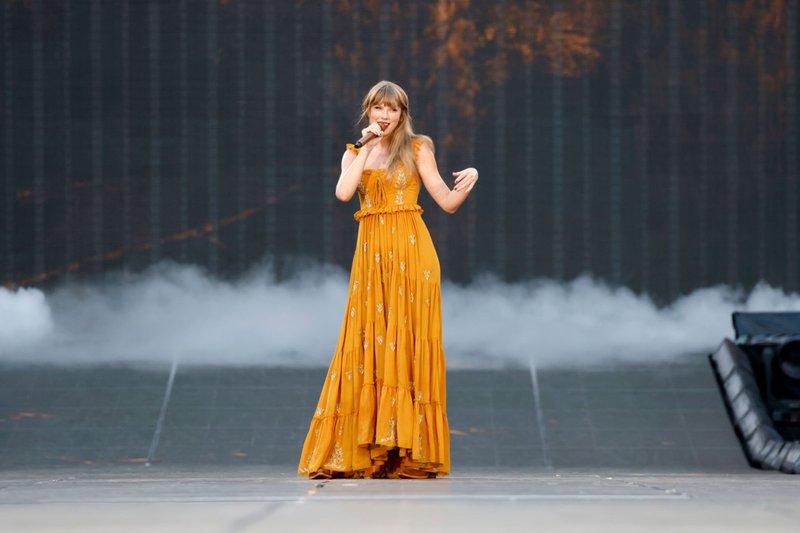 Taylor Swift — June 30 -  Cincinnati, Ohio — photo 79