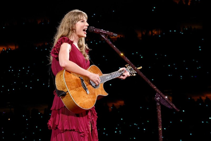 Taylor Swift — June 30 -  Cincinnati, Ohio — photo 113