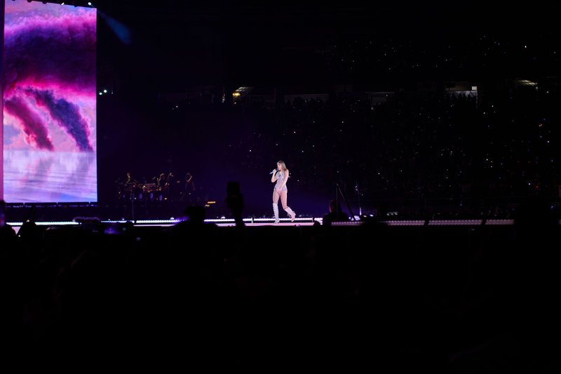 Taylor Swift — March 17 - Glendale, Arizona — photo 243