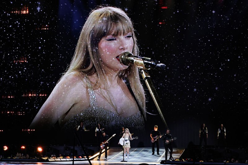 Taylor Swift — March 24 - Las Vegas, Nevada — photo 17