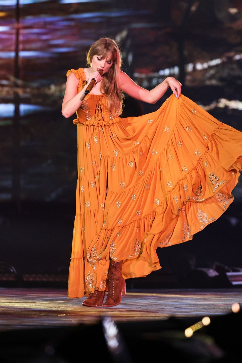 Taylor Swift — March 24 - Las Vegas, Nevada — photo 19