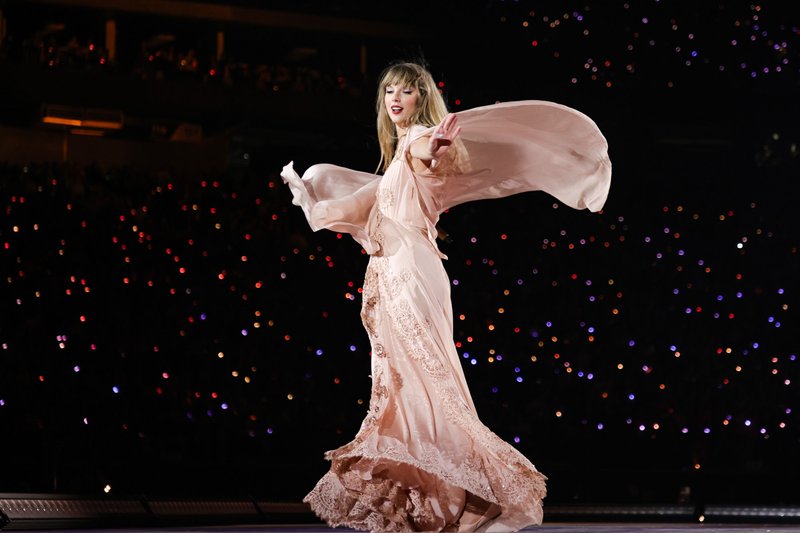 Taylor Swift — March 24 - Las Vegas, Nevada — photo 44