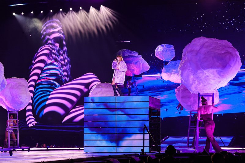 Taylor Swift — March 24 - Las Vegas, Nevada — photo 52