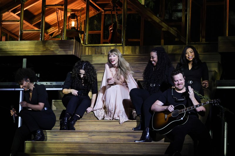 Taylor Swift — March 24 - Las Vegas, Nevada — photo 53