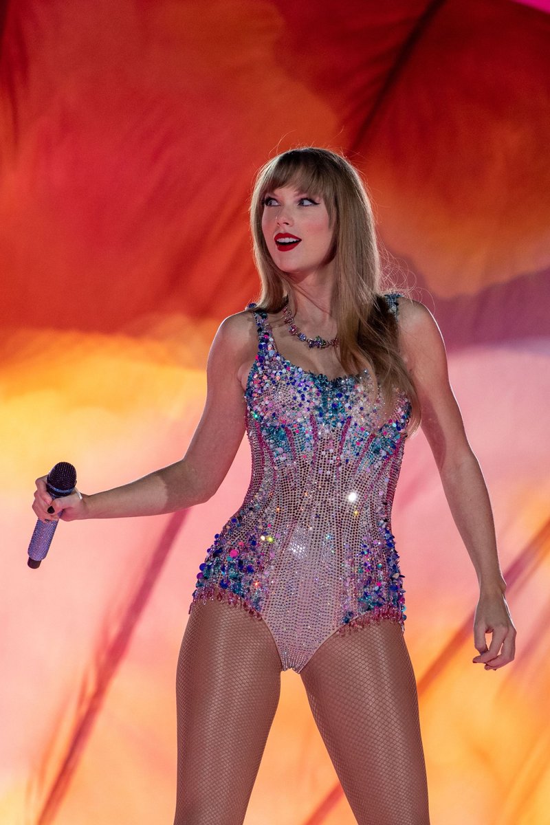 Taylor Swift — March 24 - Las Vegas, Nevada — photo 64