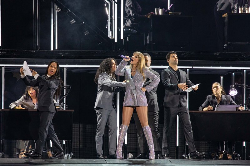 Taylor Swift — March 24 - Las Vegas, Nevada — photo 98