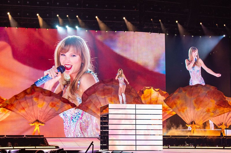Taylor Swift — March 24 - Las Vegas, Nevada — photo 106