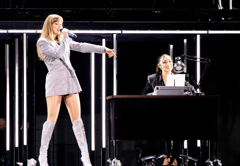 Taylor Swift — March 24 - Las Vegas, Nevada — photo 139