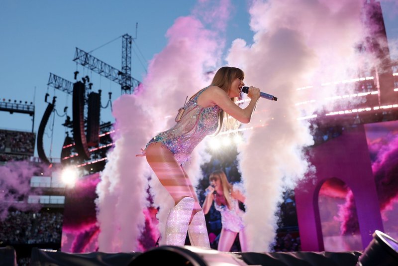 Taylor Swift — May 19 - Foxborough, Massachusetts — photo 7