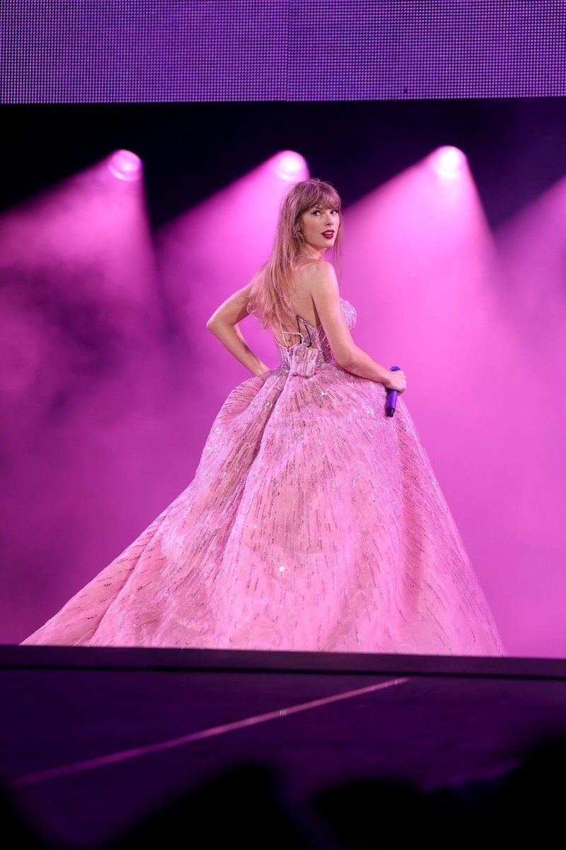 Taylor Swift — May 19 - Foxborough, Massachusetts — photo 12