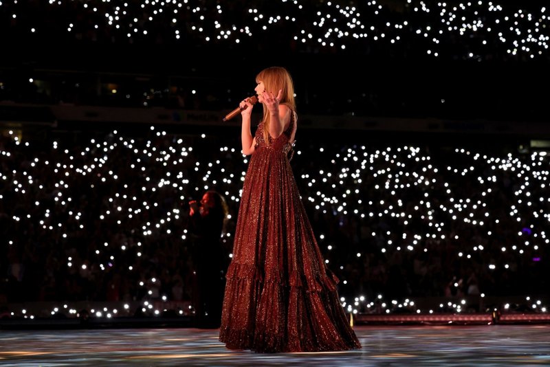 Taylor Swift — May 26 -  East Rutherford, New Jersey — photo 22
