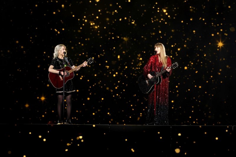 Taylor Swift — May 26 -  East Rutherford, New Jersey — photo 69