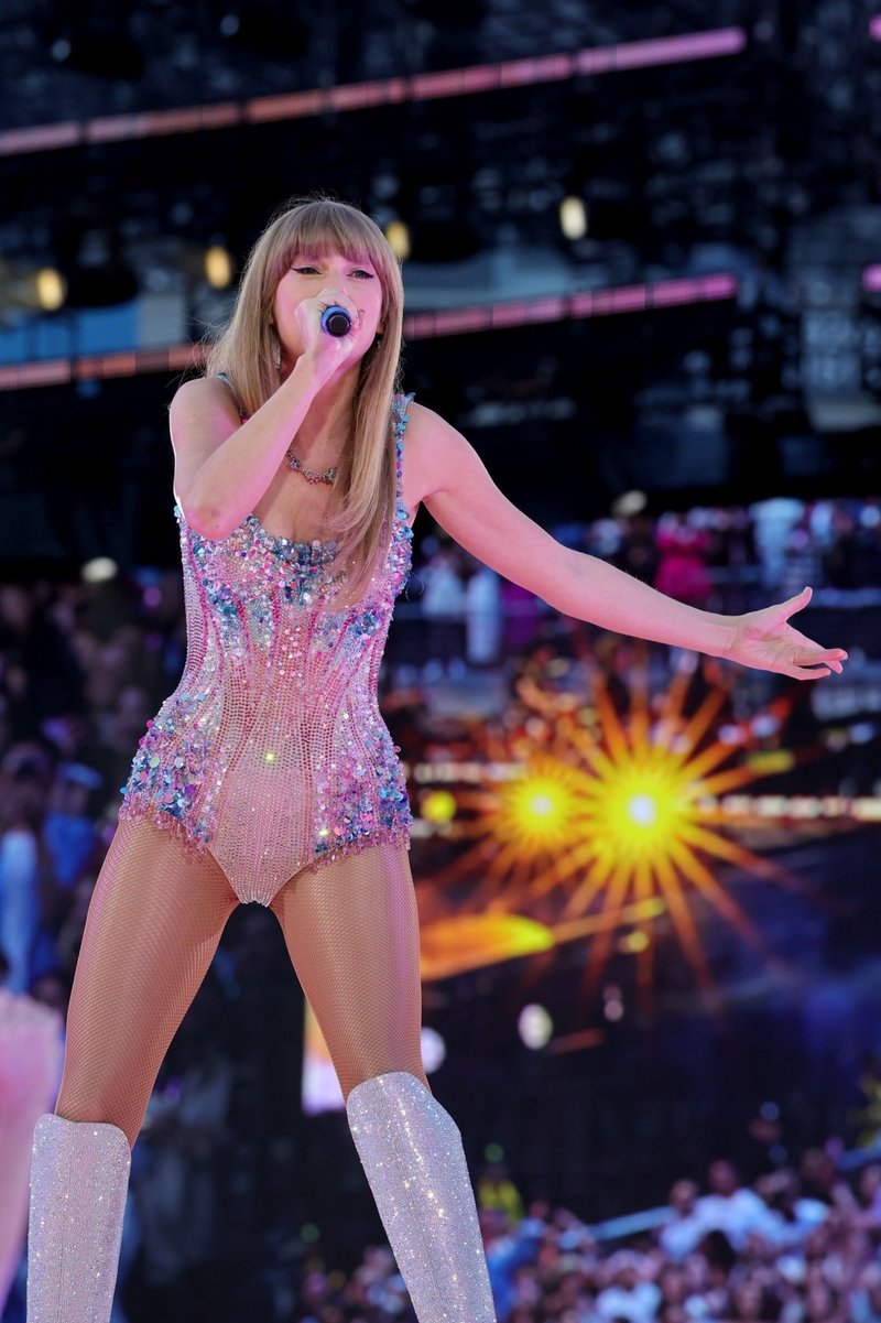 Taylor Swift — May 27 -  East Rutherford, New Jersey — photo 5