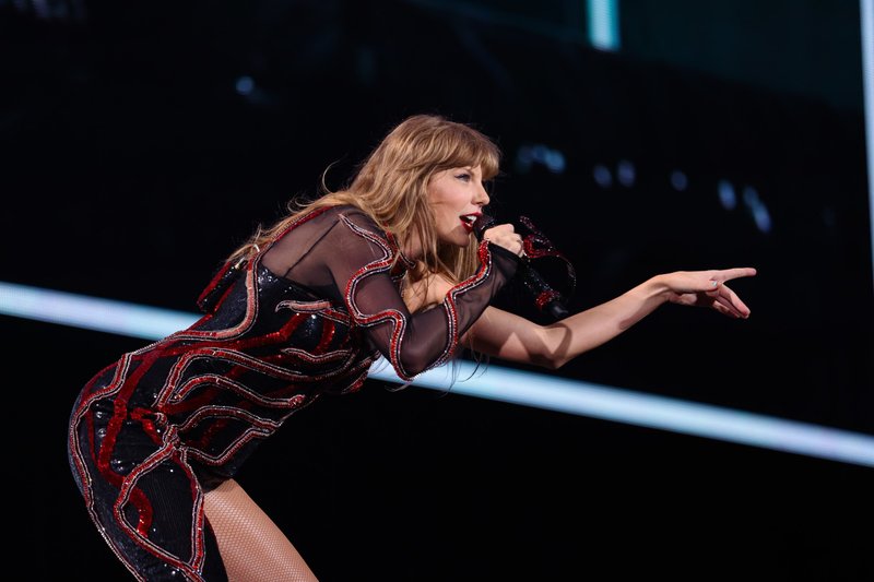 Taylor Swift — May 28 -  East Rutherford, New Jersey — photo 5