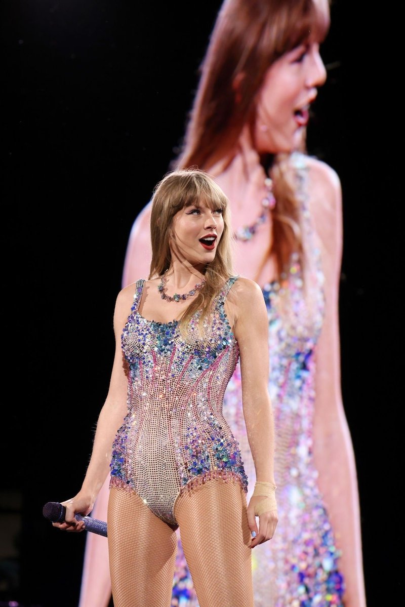Taylor Swift — May 5 - Nashville, Tennessee — photo 5