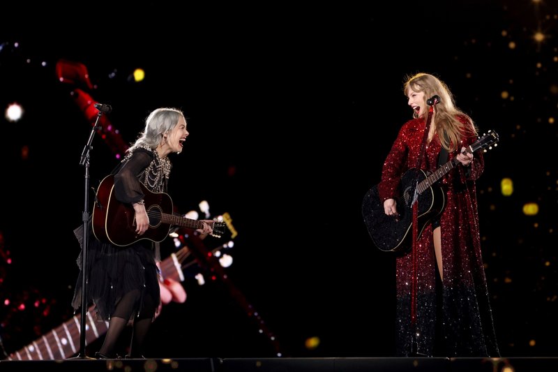 Taylor Swift — May 5 - Nashville, Tennessee — photo 33