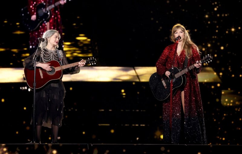 Taylor Swift — May 5 - Nashville, Tennessee — photo 43