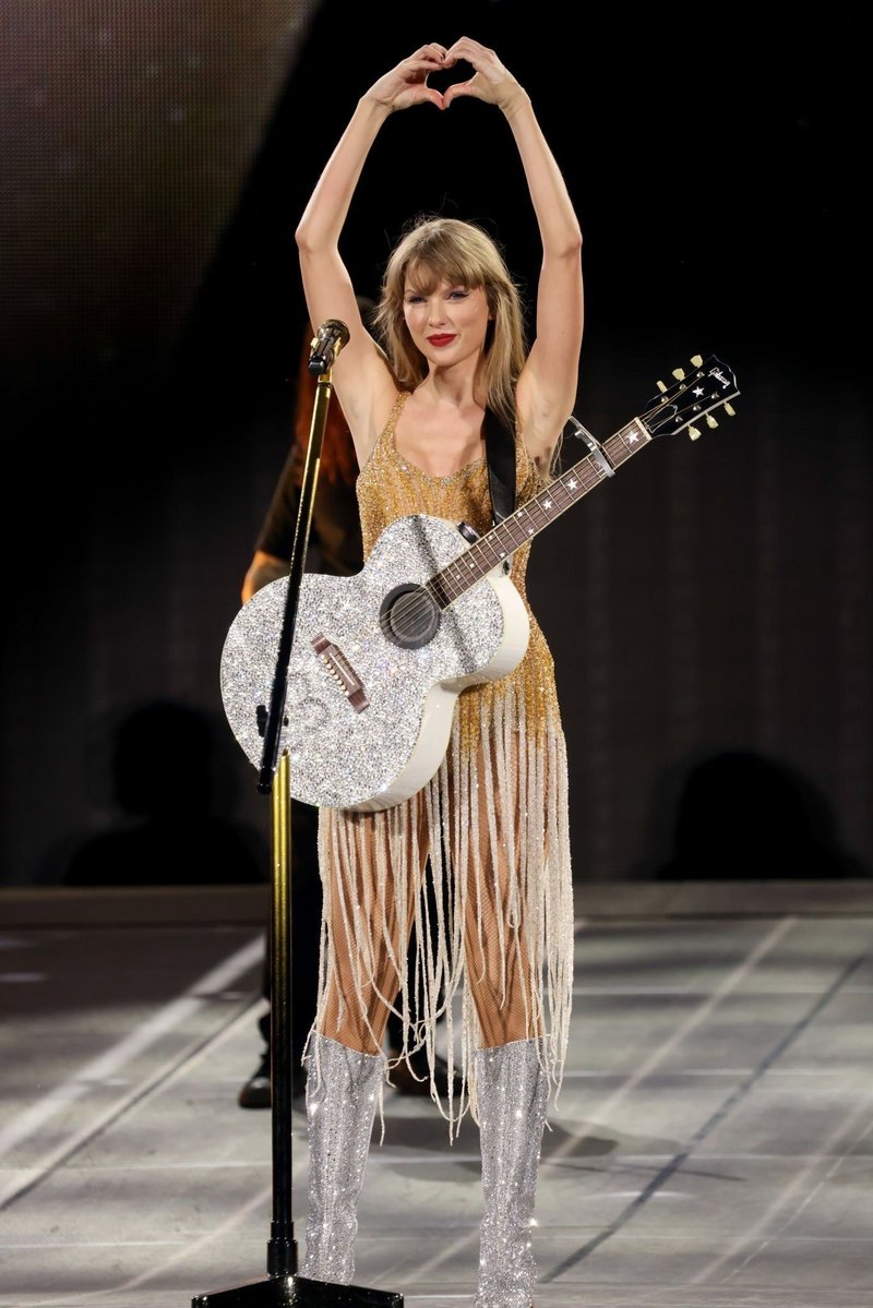 Taylor Swift — May 6 - Nashville, Tennessee — photo 3