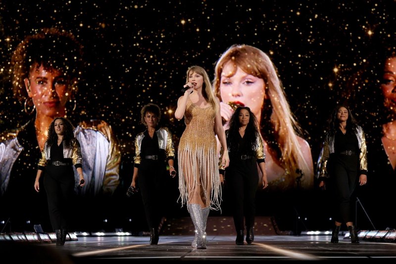 Taylor Swift — May 6 - Nashville, Tennessee — photo 12