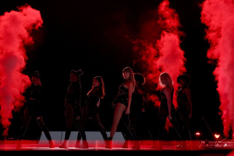 Taylor Swift — May 6 - Nashville, Tennessee — photo 23