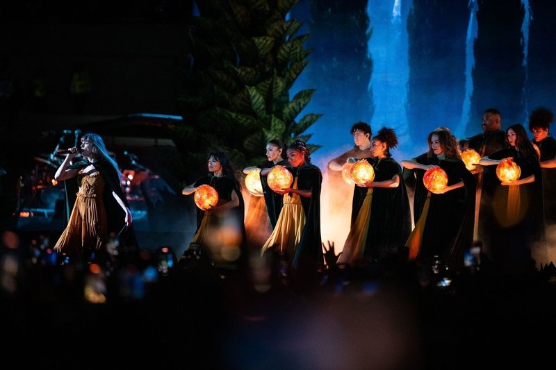 Taylor Swift — November 11 - Buenos Aires, Argentina — photo 6