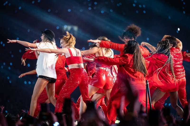 Taylor Swift — November 11 - Buenos Aires, Argentina — photo 11