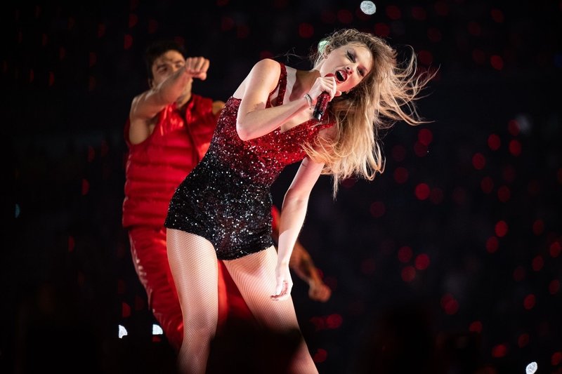Taylor Swift — November 11 - Buenos Aires, Argentina — photo 13