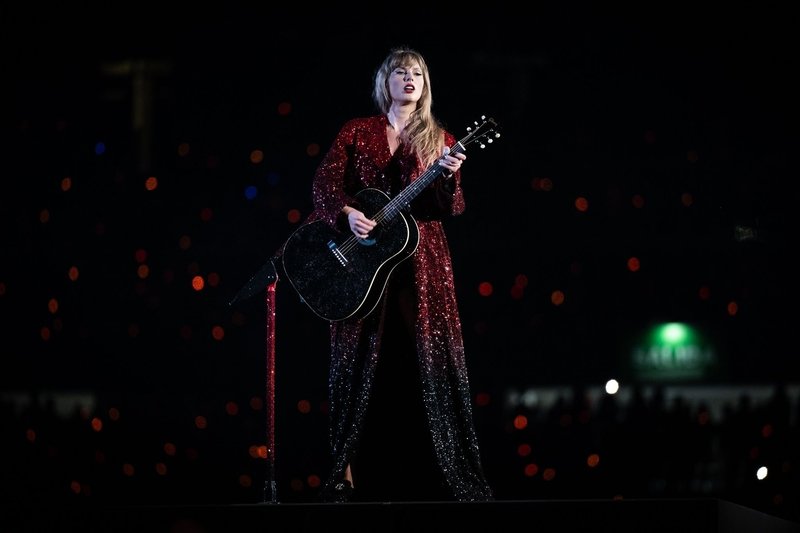 Taylor Swift — November 11 - Buenos Aires, Argentina — photo 14