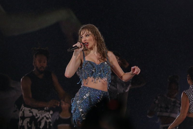 Taylor Swift — November 19 - Rio de Janeiro, Brazil — photo 114