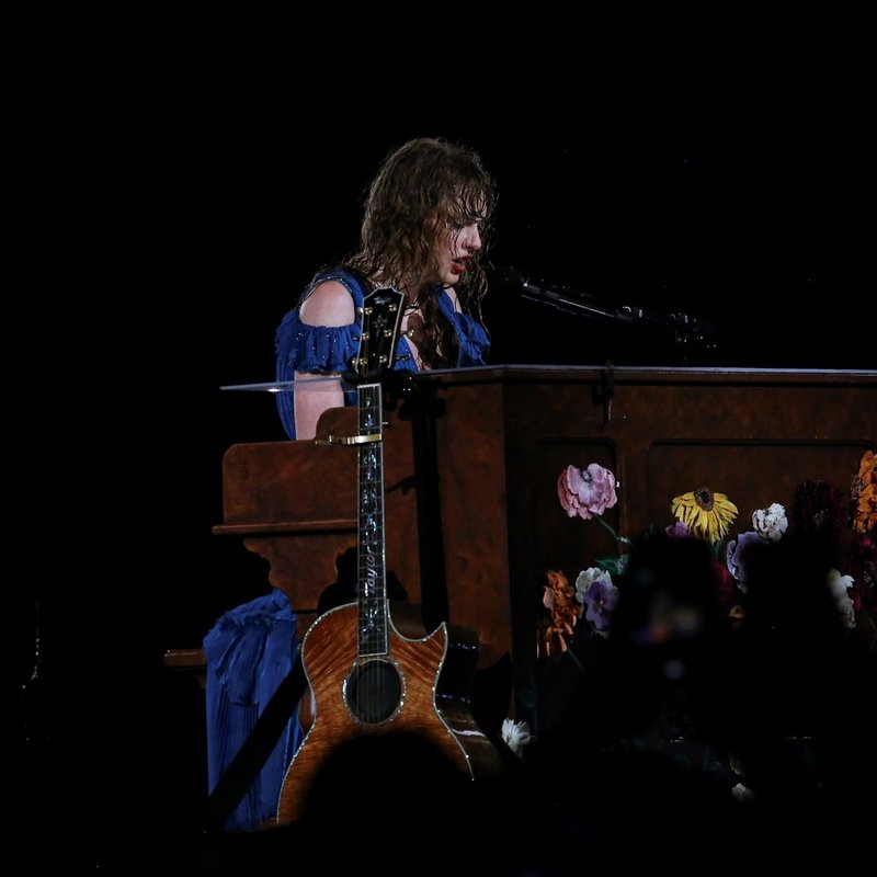 Taylor Swift — November 19 - Rio de Janeiro, Brazil — photo 237