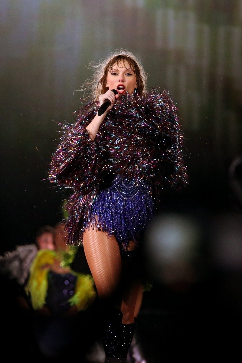 Taylor Swift — November 19 - Rio de Janeiro, Brazil — photo 241
