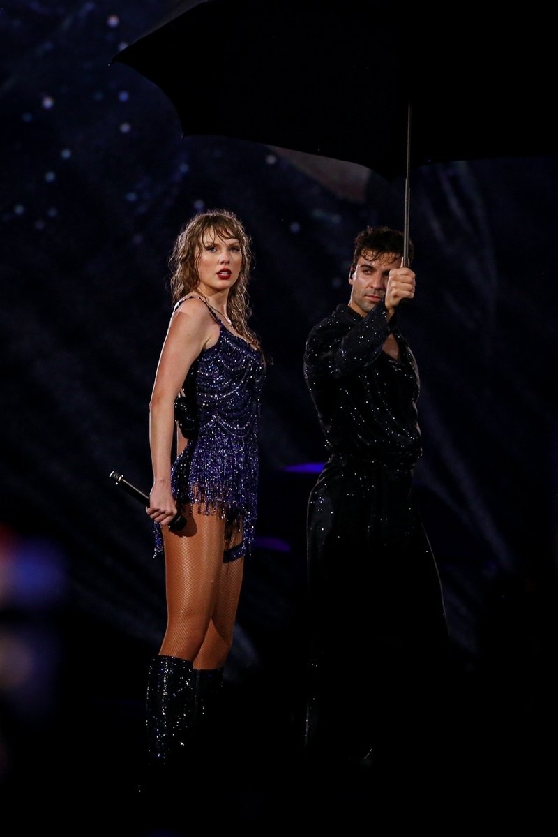 Taylor Swift — November 19 - Rio de Janeiro, Brazil — photo 279