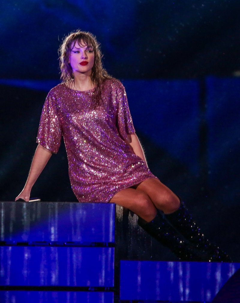 Taylor Swift — November 19 - Rio de Janeiro, Brazil — photo 423
