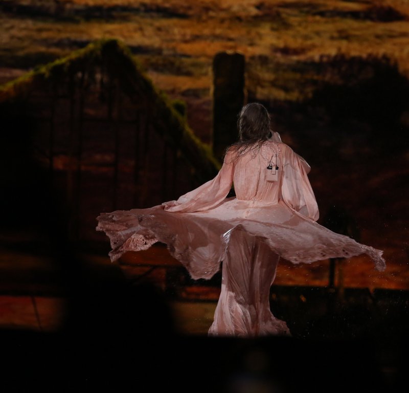 Taylor Swift — November 19 - Rio de Janeiro, Brazil — photo 587