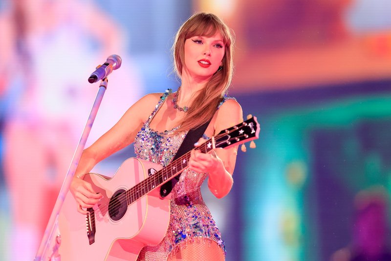 Taylor Swift — November 24 - São Paulo, Brazil — photo 6