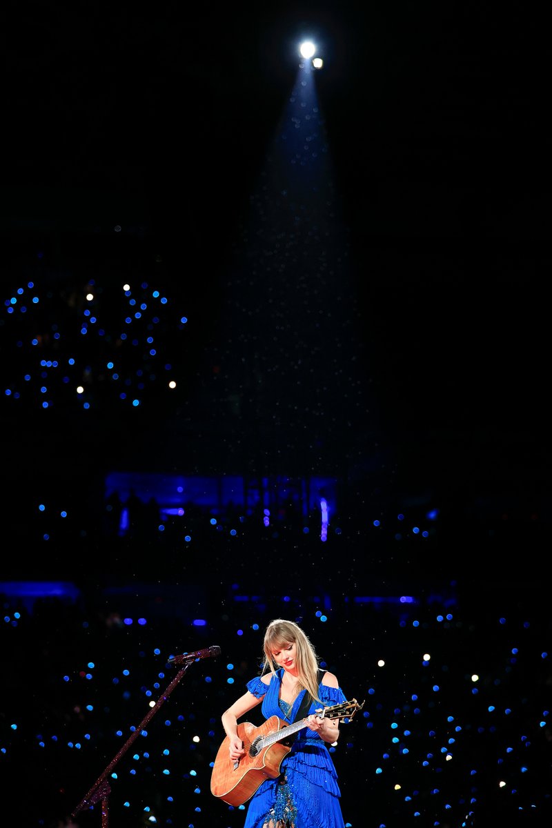 Taylor Swift — November 24 - São Paulo, Brazil — photo 19
