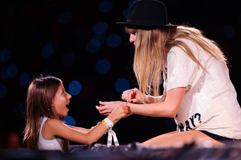 Taylor Swift — November 24 - São Paulo, Brazil — photo 26