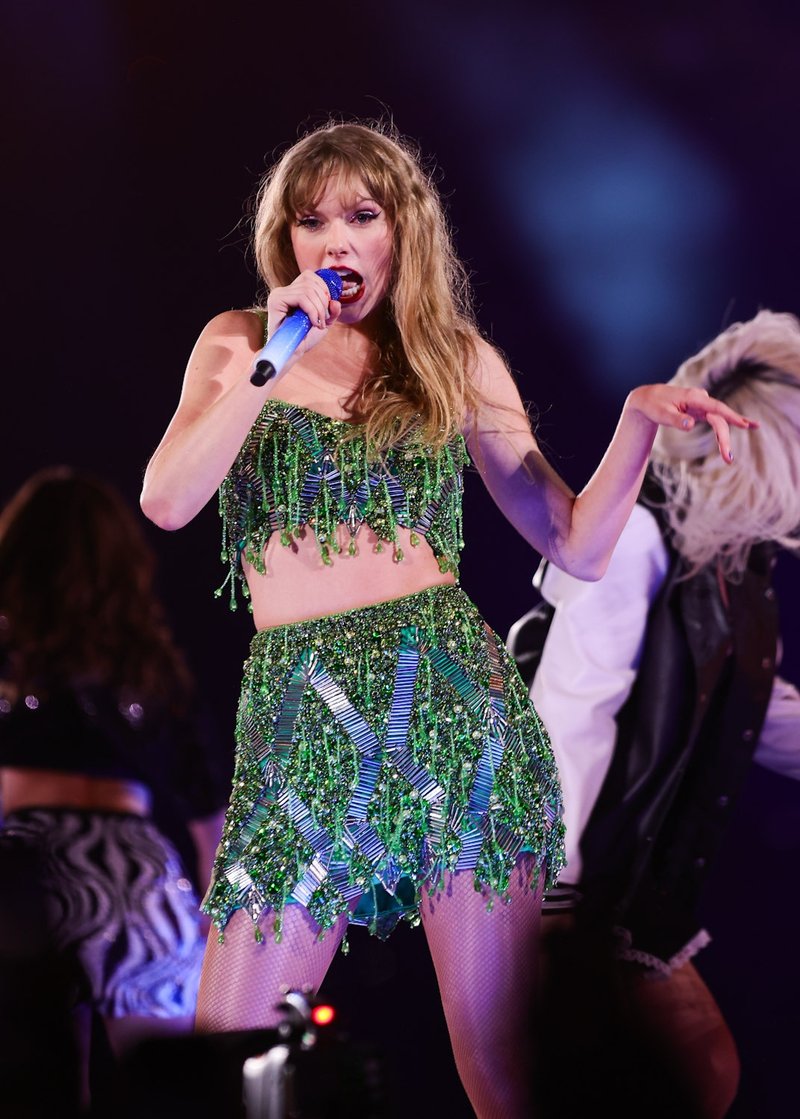 Taylor Swift — November 26 - São Paulo, Brazil — photo 27