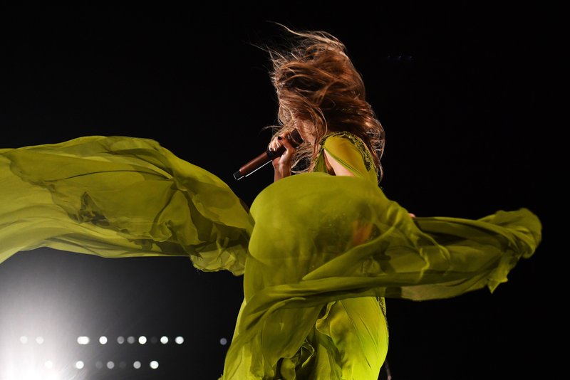 Taylor Swift — November 9 - Buenos Aires, Argentina — photo 36