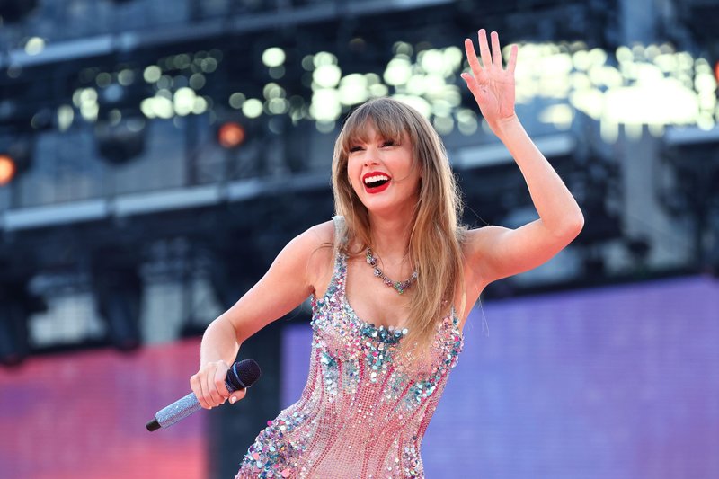 Taylor Swift — February 16 - Melbourne, Australia — photo 17