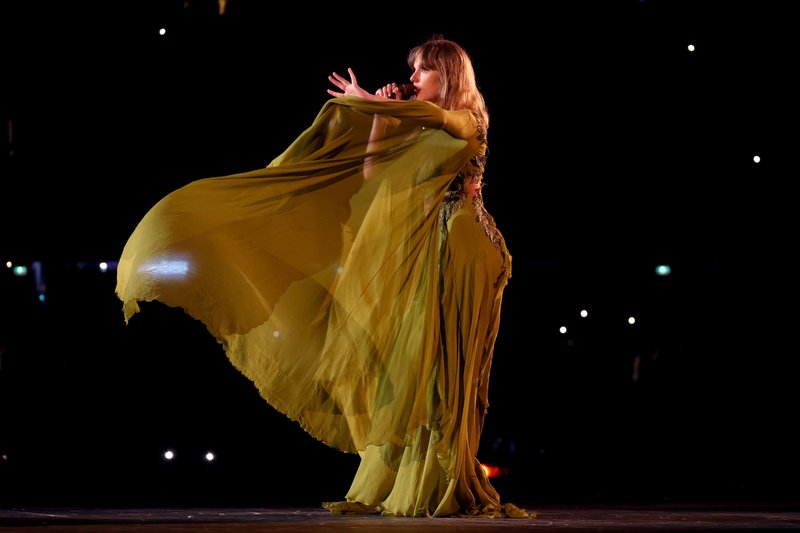 Taylor Swift — February 16 - Melbourne, Australia — photo 49