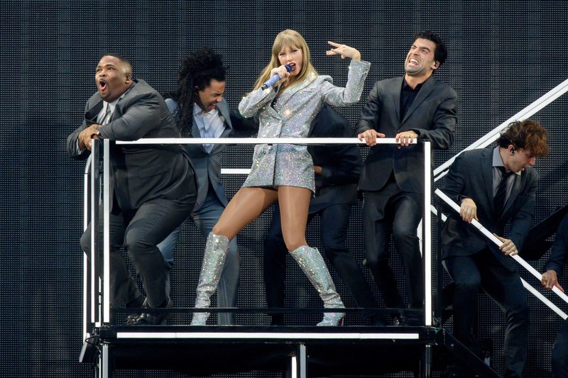 Taylor Swift — July 13 - Milan, Italy — photo 54