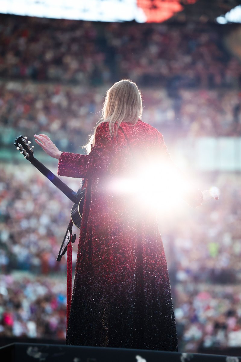 Taylor Swift — July 13 - Milan, Italy — photo 61