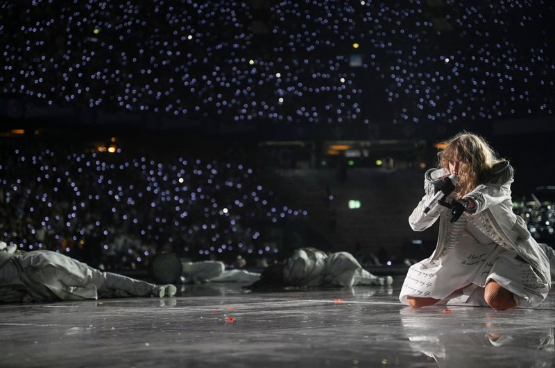 Taylor Swift — July 23 - Hamburg, Germany — photo 41