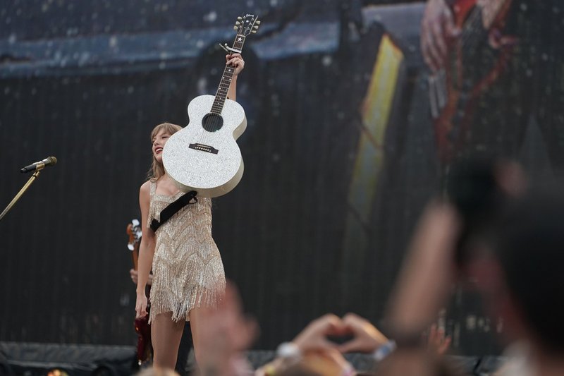Taylor Swift — July 27 - Munich, Germany — photo 1